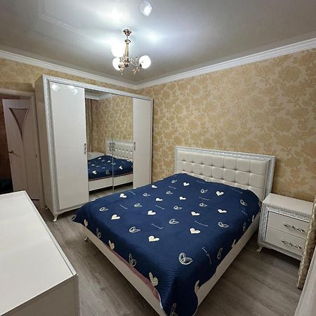 Уютная Квартира Комфорт Класса143 Promyshlennyy Bagian luar foto